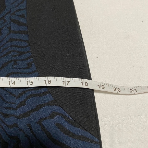 Ivanka Trump Sleeveless Women's Blue/Black‎ Cocktail Midi Dress Size 14 - Picture 11 of 12